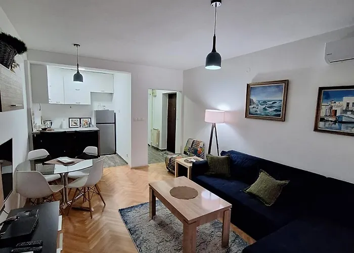Franc Apartment